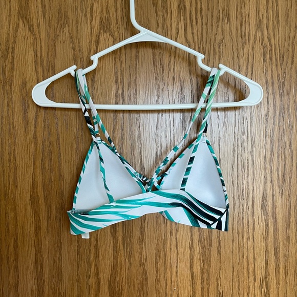 Pink bralette - Picture 3 of 3